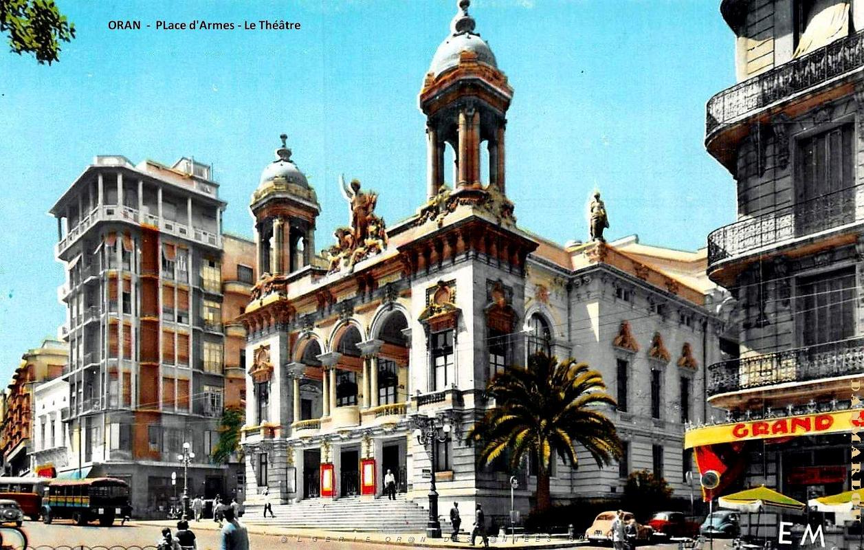Oran - Place d'Armes - Theatre f.jpg